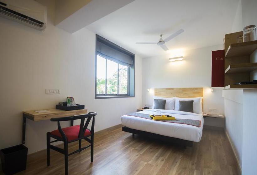 Hotel Oyo Townhouse 016 International Airport 19