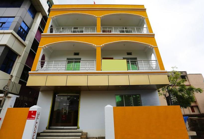 Hotel Oyo 9197 Krishna Residency