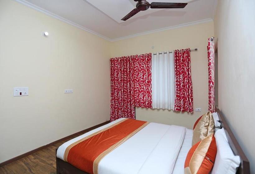 Hotel Oyo 9190 1bhk Studiogreen Roof Homestay 3