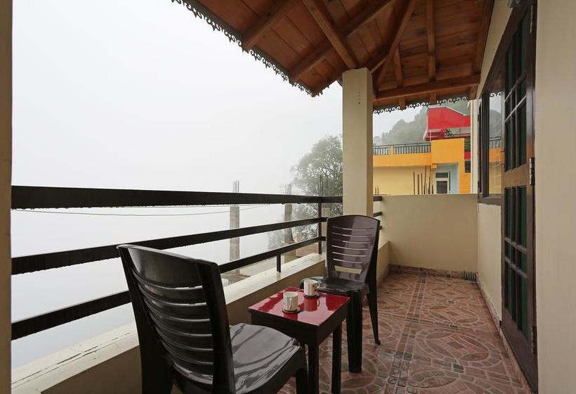 Hotel Oyo 9190 1bhk Studiogreen Roof Homestay 4