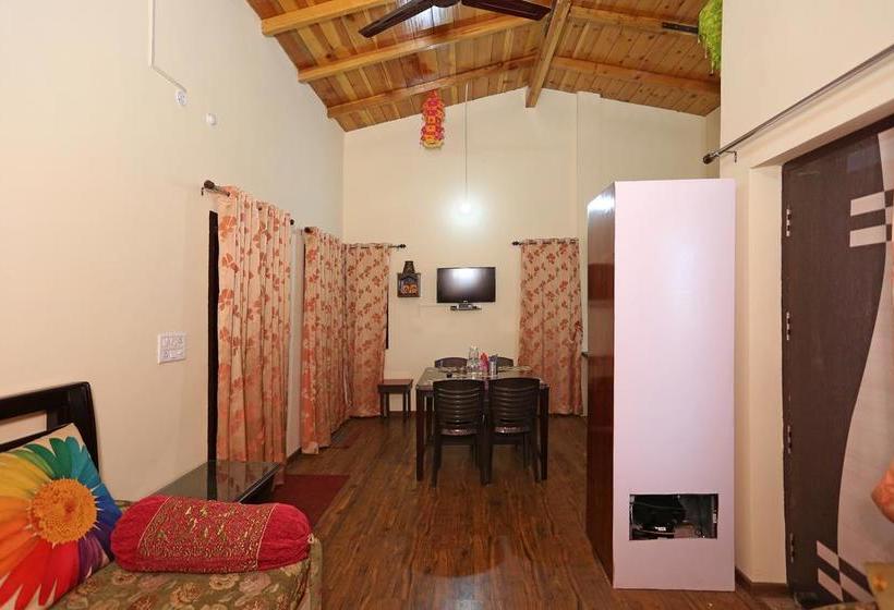 Hotel Oyo 9190 1bhk Studiogreen Roof Homestay 7