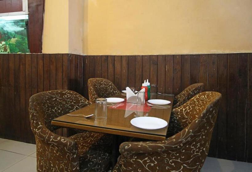 Oyo 7928 Hotel Sehgal 12