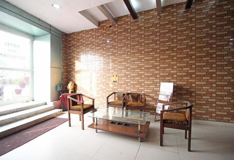 Oyo 7928 Hotel Sehgal 8