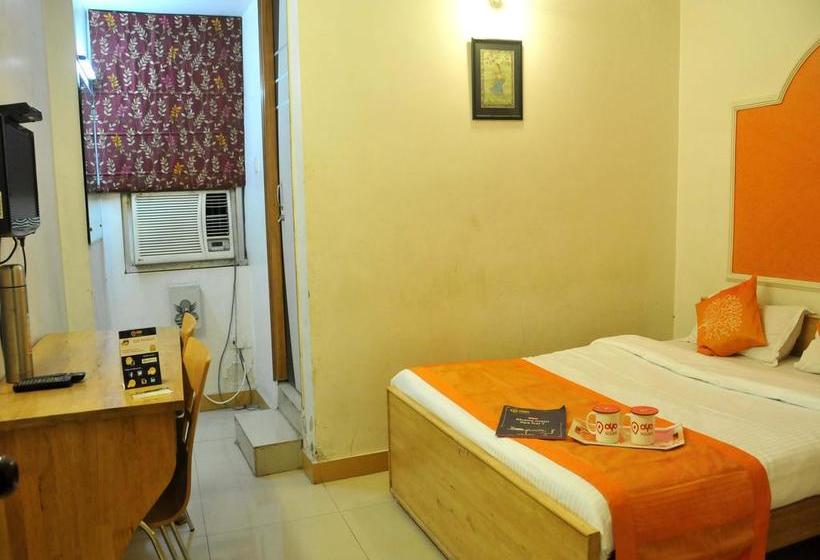 Oyo 3061 Hotel De Pintu 10