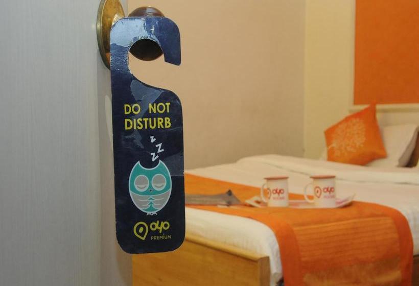 Oyo 3061 Hotel De Pintu 13