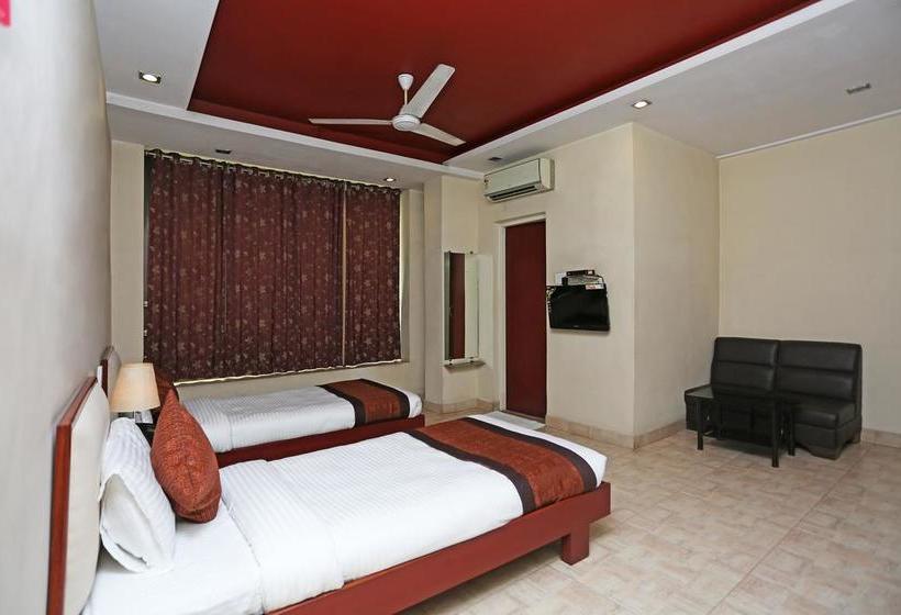 Hotel Oyo 2737 Residency Square 14