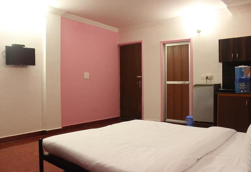 Hotel Oyo 6453 Studios Behind Kfc Calangute 5