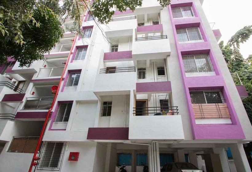 Hotel Oyo 9052 Leisurely Abode 1