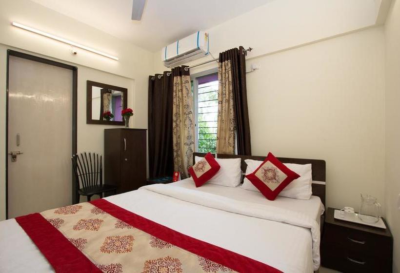 Hotel Oyo 9052 Leisurely Abode 12