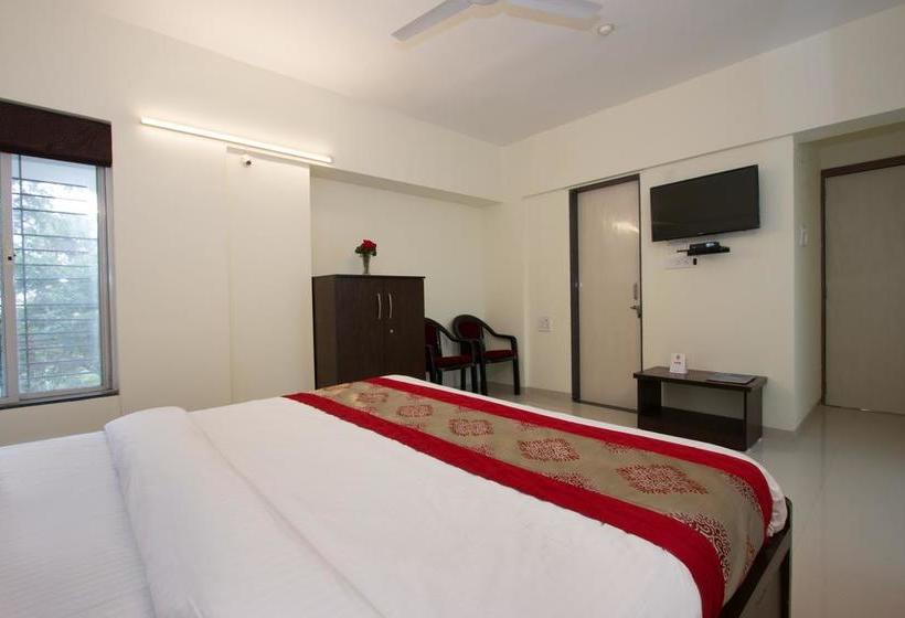 Hotel Oyo 9052 Leisurely Abode 14