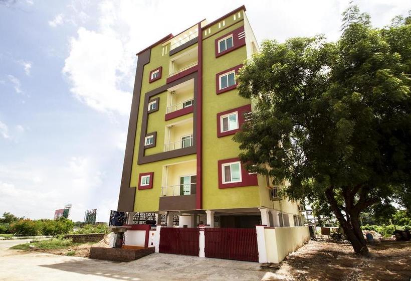 Hotel Oyo 6663 Airport Pride Inn 1