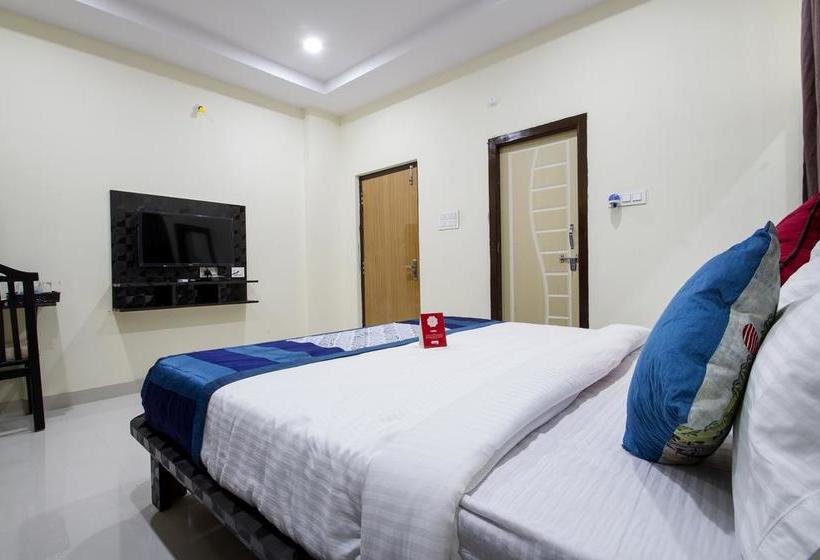 Hotel Oyo 6663 Airport Pride Inn 8