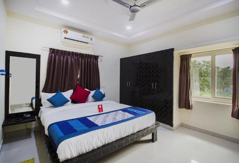 Hotel Oyo 6663 Airport Pride Inn 9