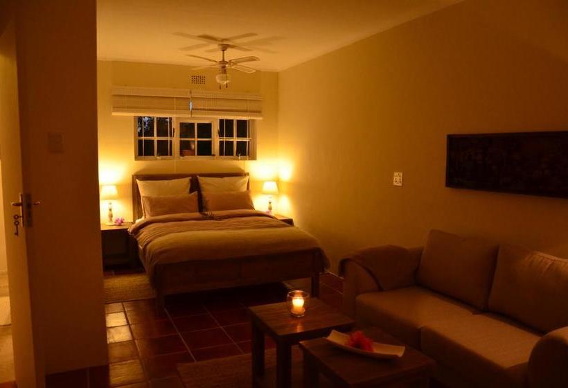 The Blue Door B&b 16