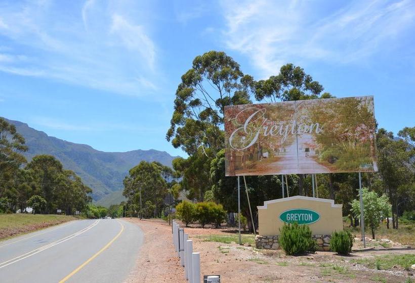 The Blue Door B&b 17