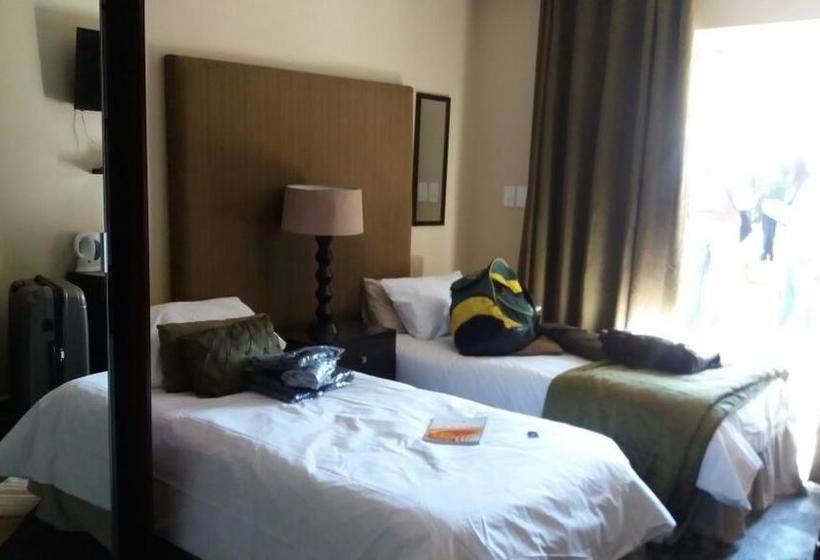 Bed and Breakfast Flying Falcon Guesthouse 7