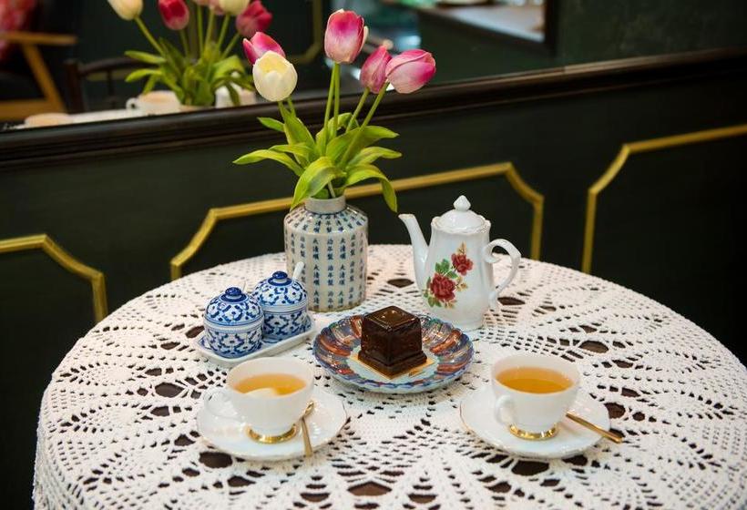 The Neighbors Hostel 4