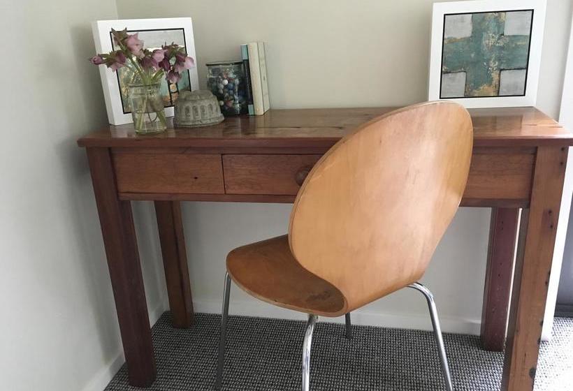 Bed and Breakfast Lye Bow Bnb 20