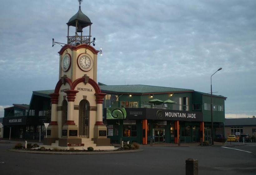 Albergue Mountain Jade Backpackers