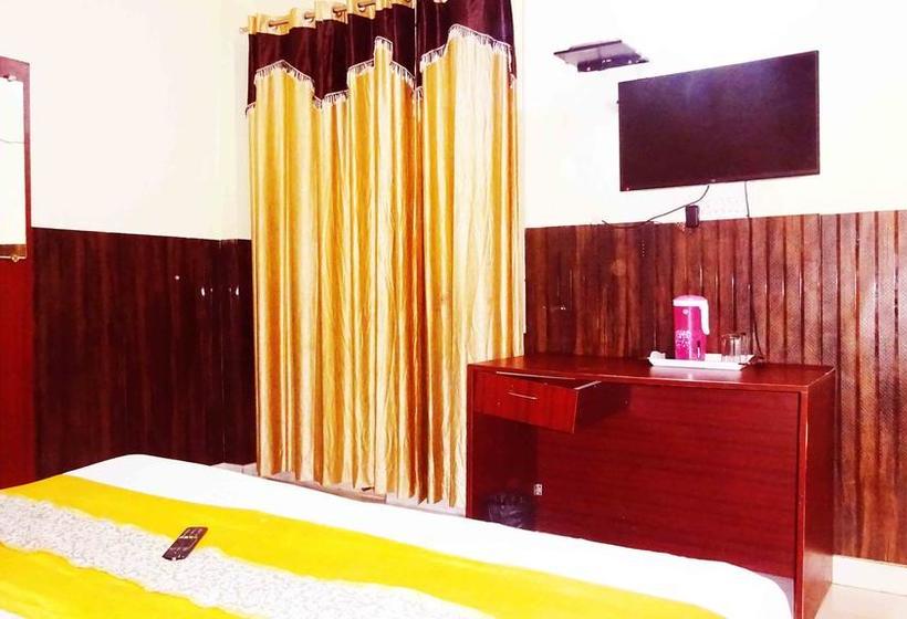 Hotel Madhav Stay 13