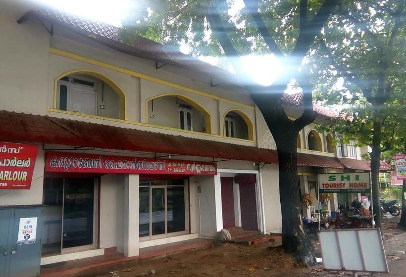 Hotel Shi Tourist Home 17