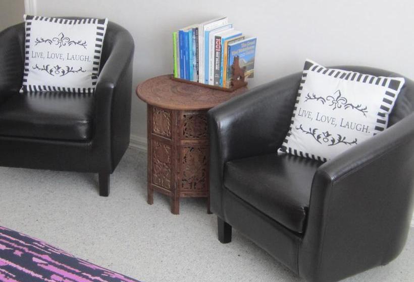 Bed and Breakfast Hyecroft Lodge 13