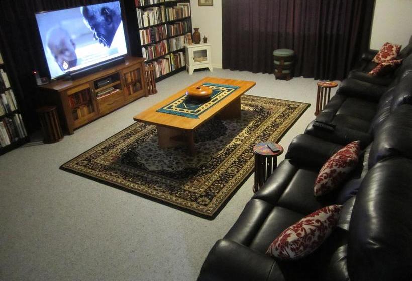 Bed and Breakfast Hyecroft Lodge 7