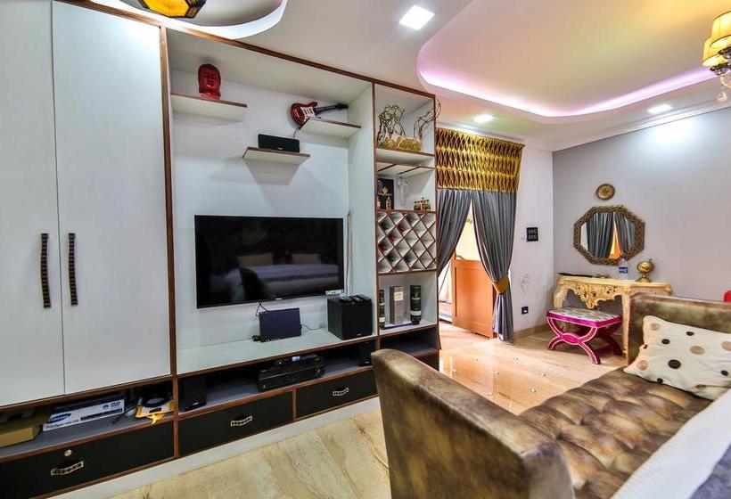 Justin Hotels And Resorts 9