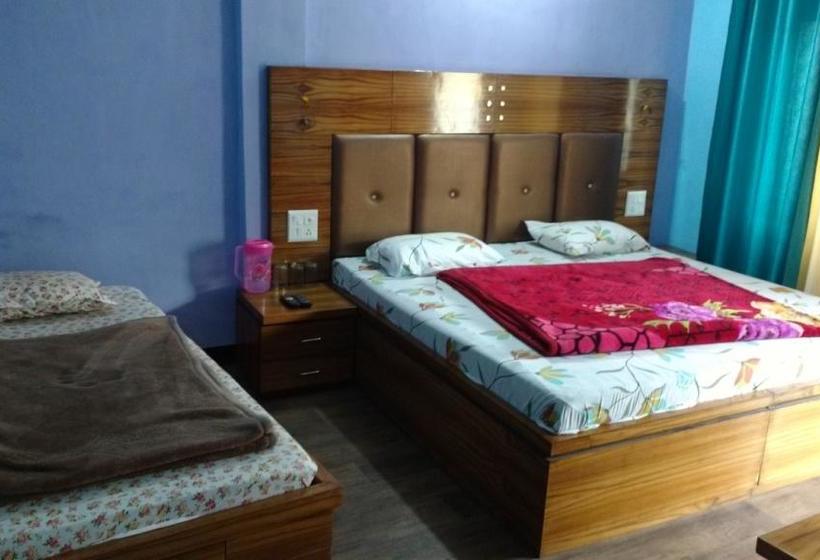 Hotel Brahma Kamal 11