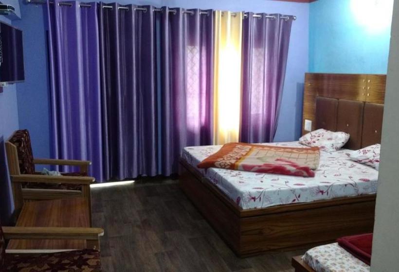 Hotel Brahma Kamal 12