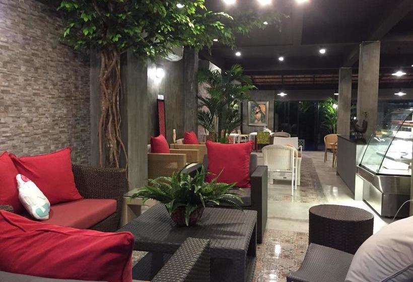 Hotel The Hideaway 8