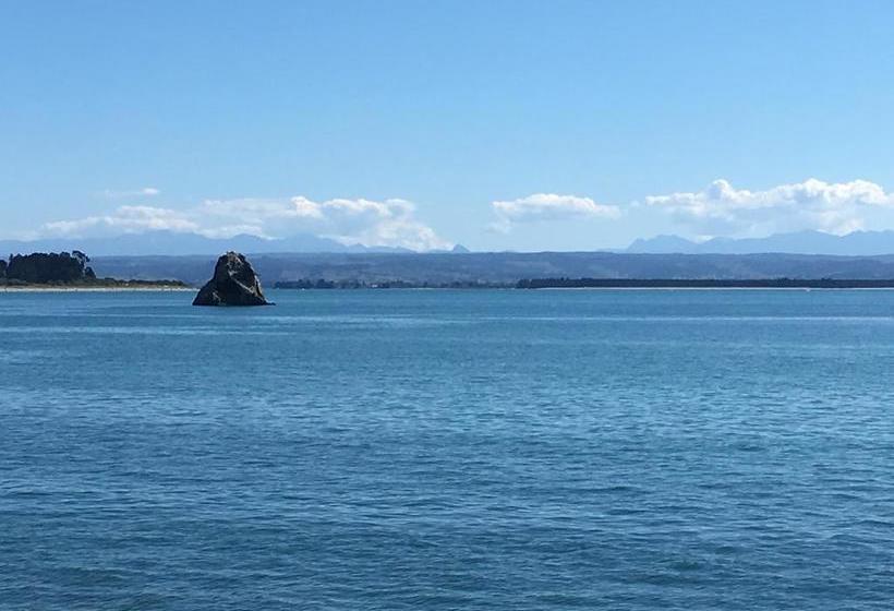 Hostel Bouncing Lamb Backpackers 4