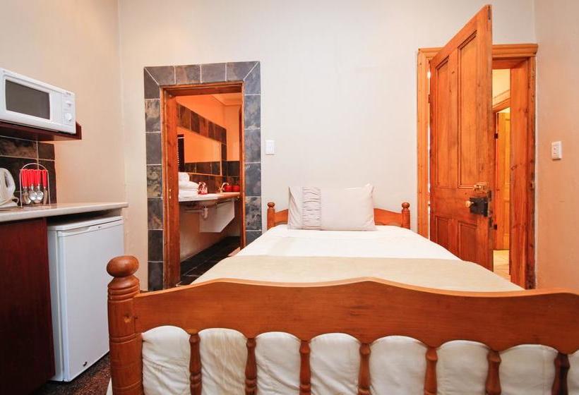 Bed and Breakfast Rusticana Guest House 2