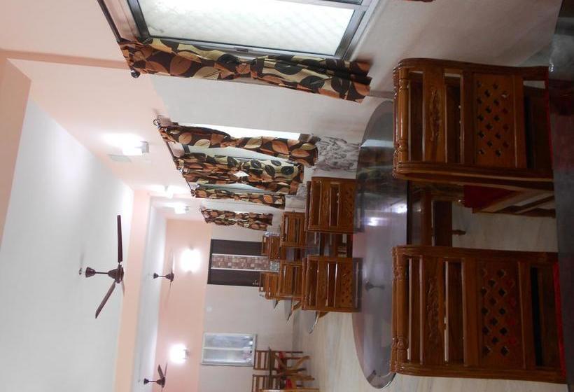 Resort Garden Retreat 5