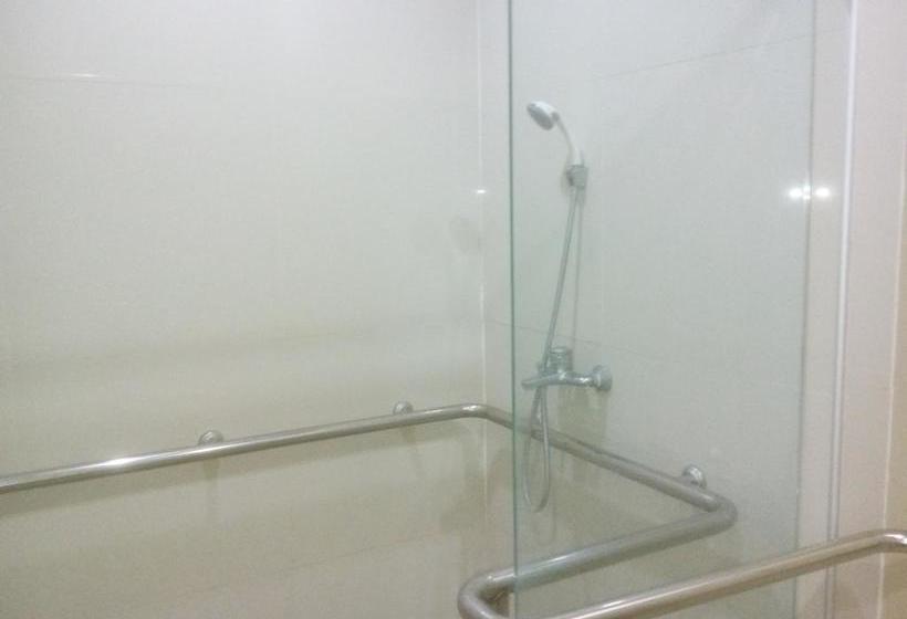 Wellness City Hotel Bangsai 3