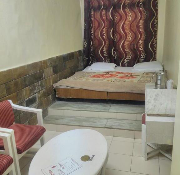 Hotel Classic Heights 13