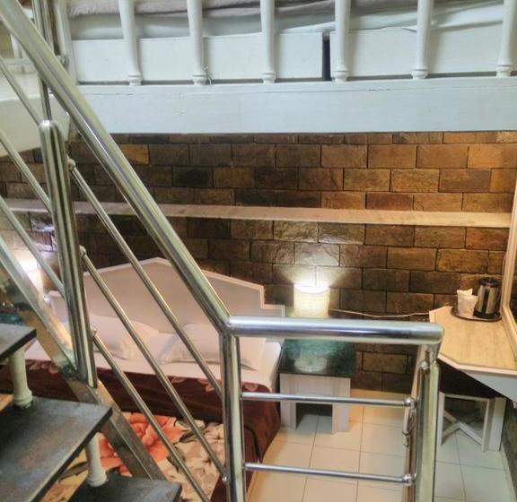 Hotel Classic Heights 17