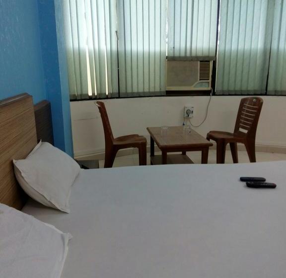 Hotel Sai Samrat Inn 14