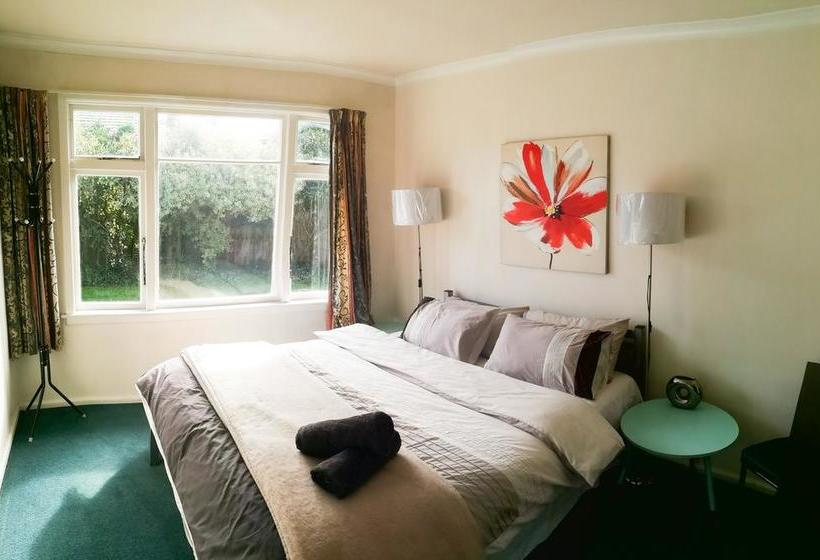 Bed and Breakfast Sunny Cozy Bnb 2