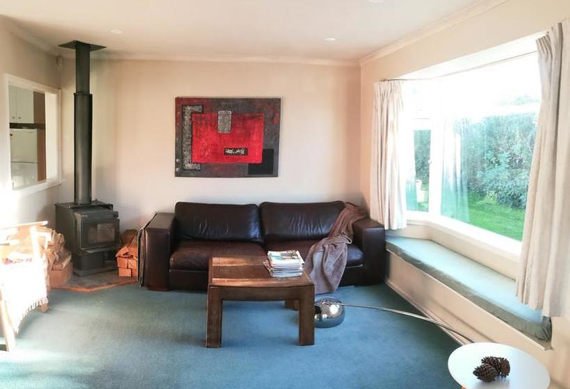 Bed and Breakfast Sunny Cozy Bnb 5