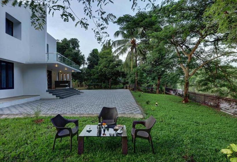 Bed and Breakfast Nadhiyoram