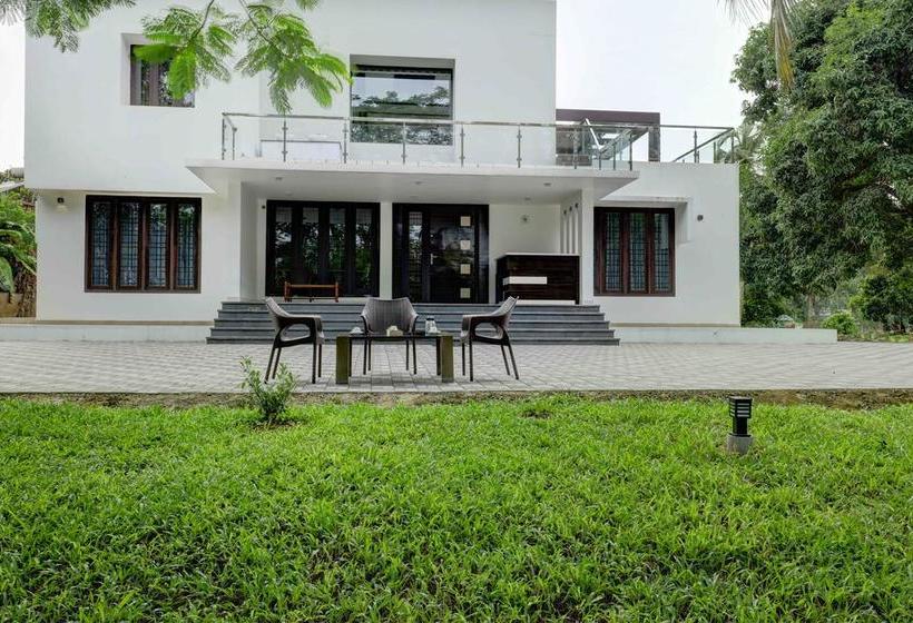 Bed and Breakfast Nadhiyoram 17