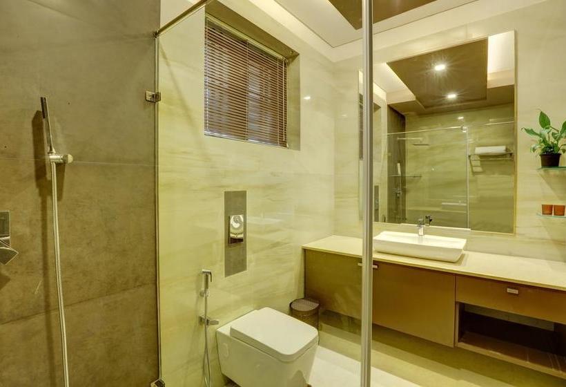 Bed and Breakfast Nadhiyoram 4