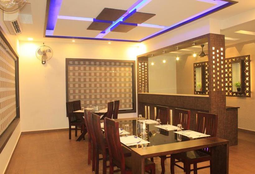 Bed and Breakfast Nadhiyoram 6