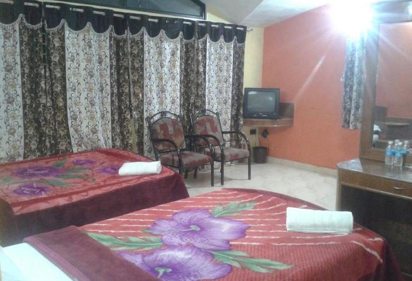 Hotel Royal Mist Ooty Tamil Nadu