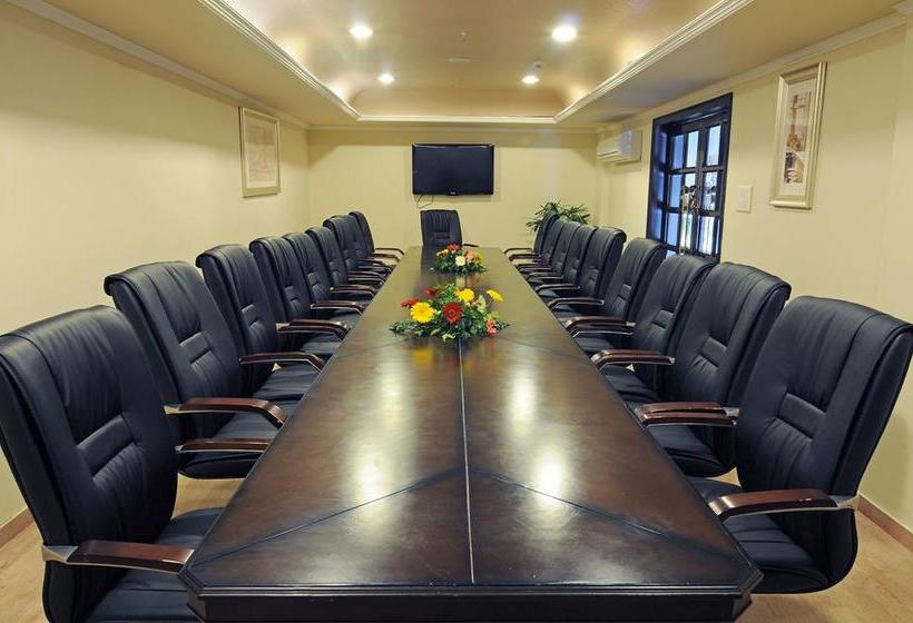 Hotel Blue Saphire Clarks Inn 1