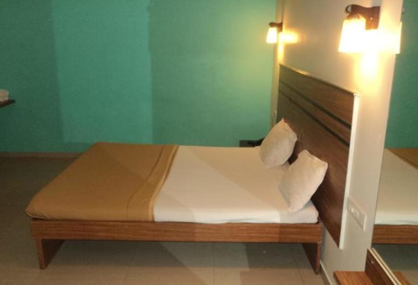 Hotel Room Maangta 113 @ Vasai East 2