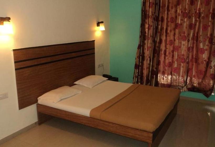 Hotel Room Maangta 113 @ Vasai East 3