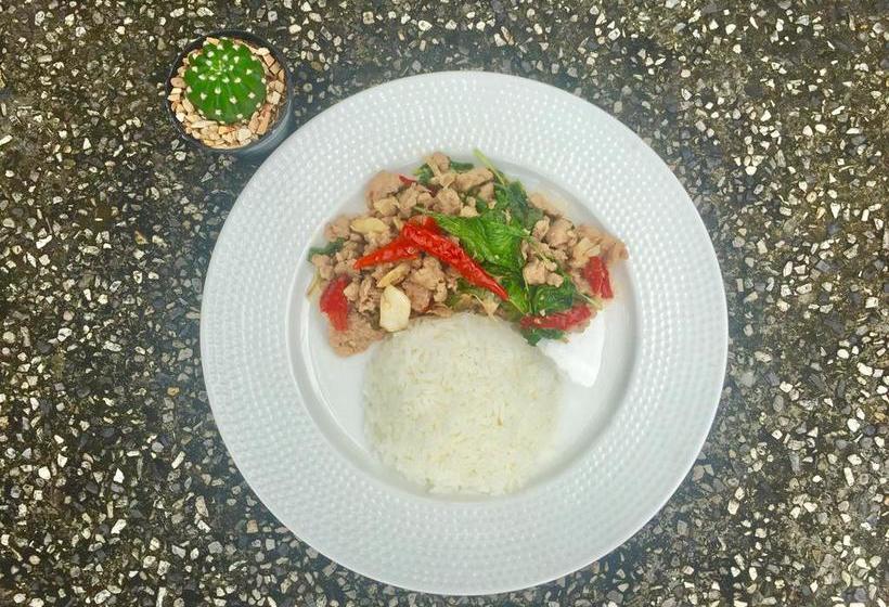 Nomad Hostel Krabi 2