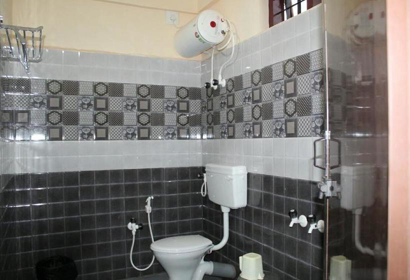 Hotel Sri Vinayaka Comfort 4